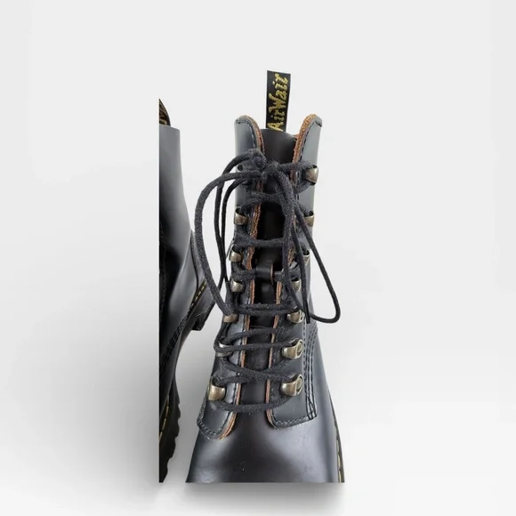 Dr. Martens Leona Vintage Smooth leather heeled platform boots in black Size 8 - Picture 4 of 10